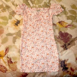 NWT O. Bianca Off the Shoulder Smocked Dress